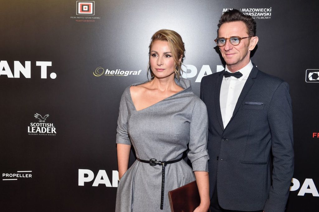 Joanna Brodzik u boku partnera, Pawła Wilczaka, na ...